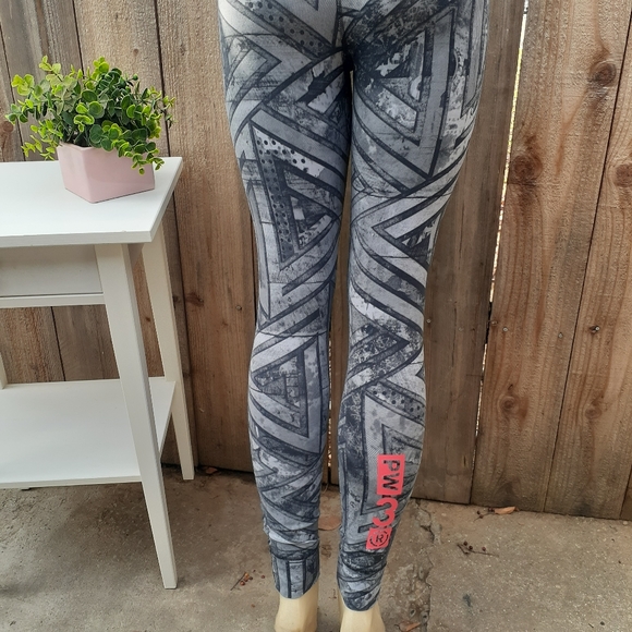 Reebok Power Playdry Leggings Size Small - Picture 14 of 14